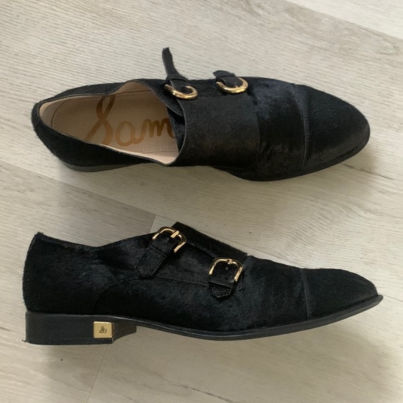 Sam Edelman Shoes - Sam Edelman
Balfour Genuine Calf Hair Oxford size 8